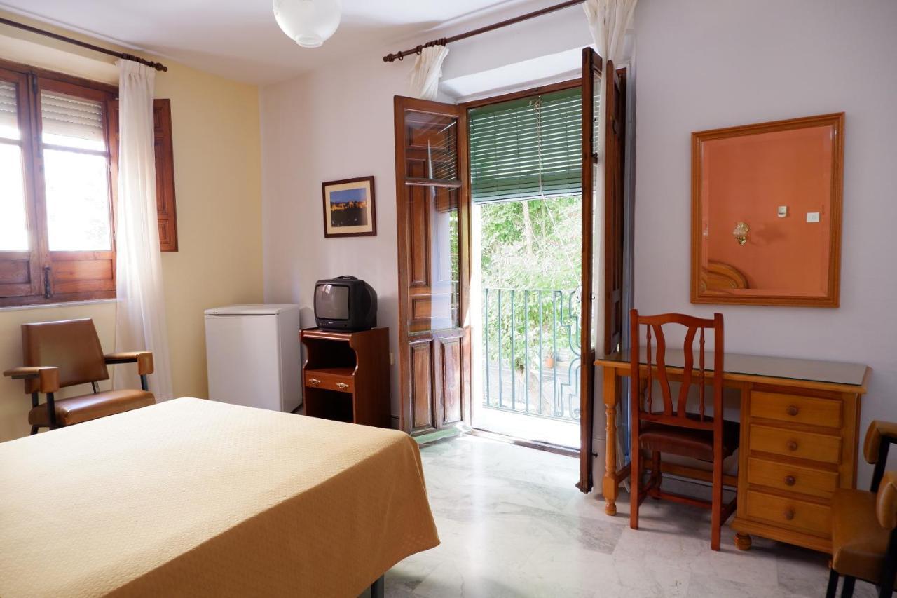 Hotel Central Lanjarón Екстериор снимка
